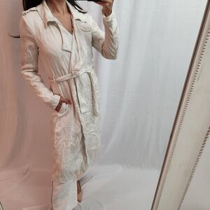 Badgley Mischka Cream Women's Fashion trench coat beige tan Designer elegant